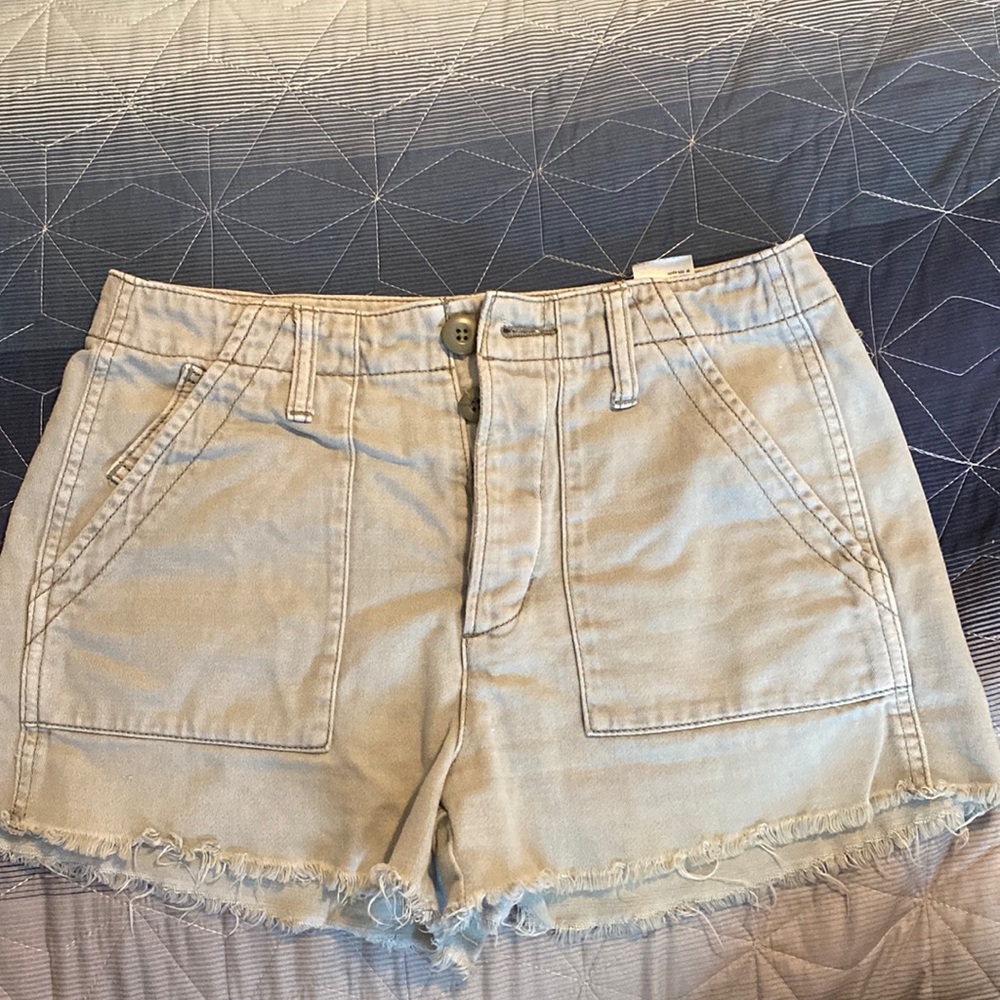 American Eagle button fly Shots size 2 in Great Condition
